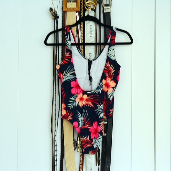 Victoria's‎ Secret PINK Tropical Lace Up One Piece - Picture 2 of 8